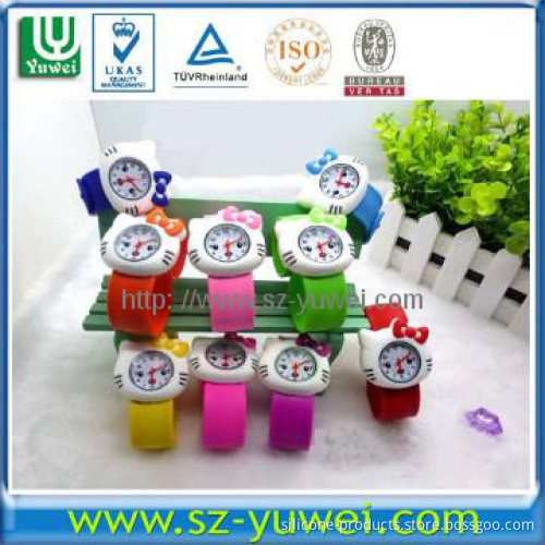 New Children Slap Snap On Silicone Sports Quartz Wrist Watch Girl Gift